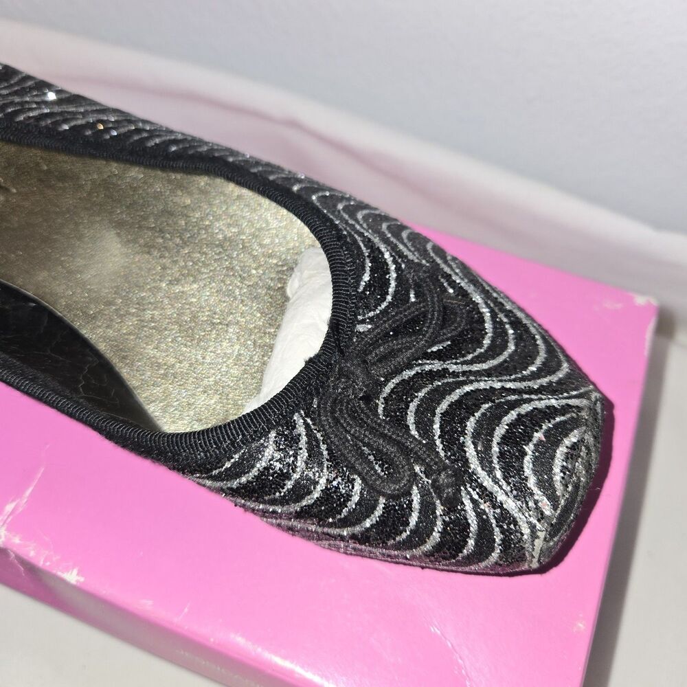 Jessica Simpson LEVE II Black Silver Ballet Ballerina Flats Sz 4M Girls New